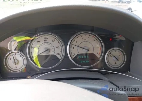 2008 Chrysler Town & Country Lx z USA, uszkodzony, nr VIN 2A8HR44H98R696478